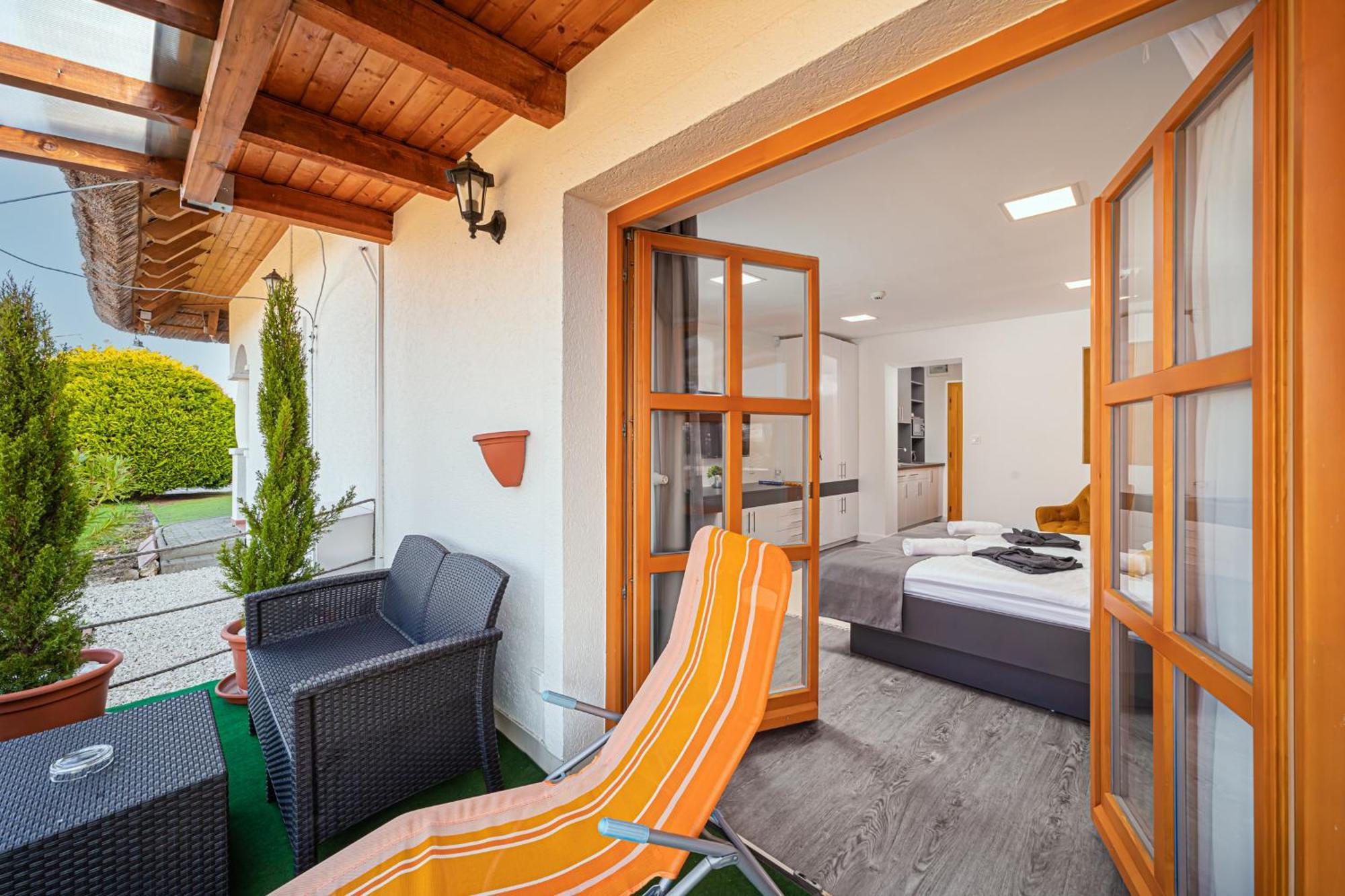 Rigotanya Relax & Wellness Panzio Buekfuerdo Hotel Exterior foto